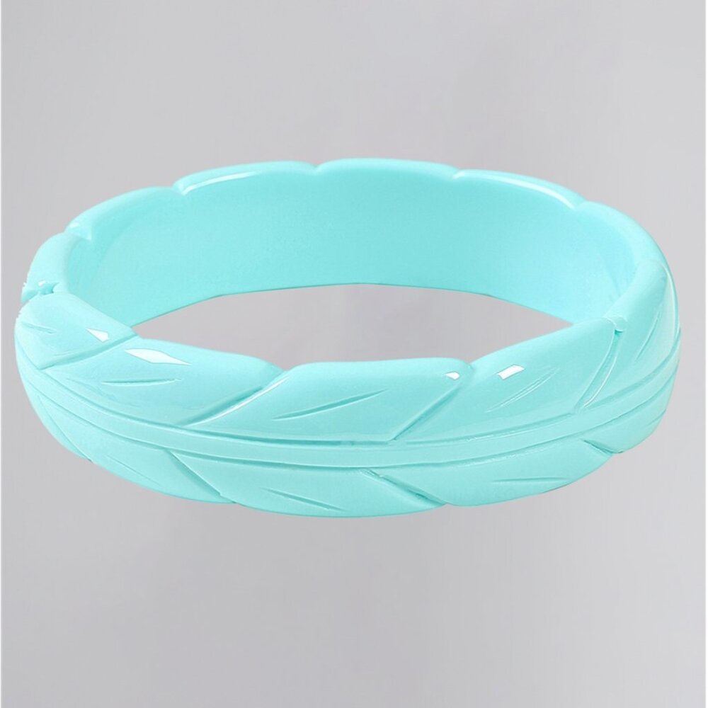 Collectif Accessories Lena Carved Bangle